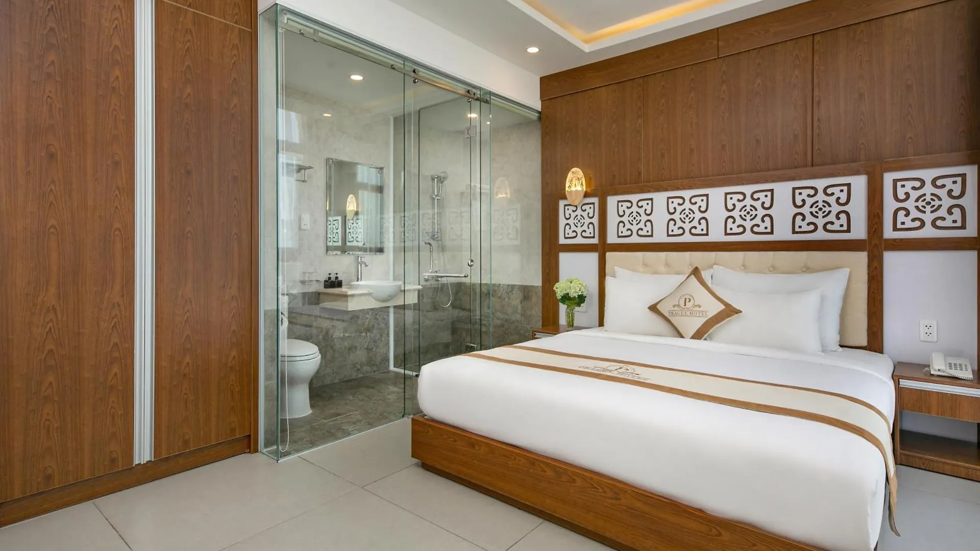 Prague Hotel Danang 0*, Da Nang