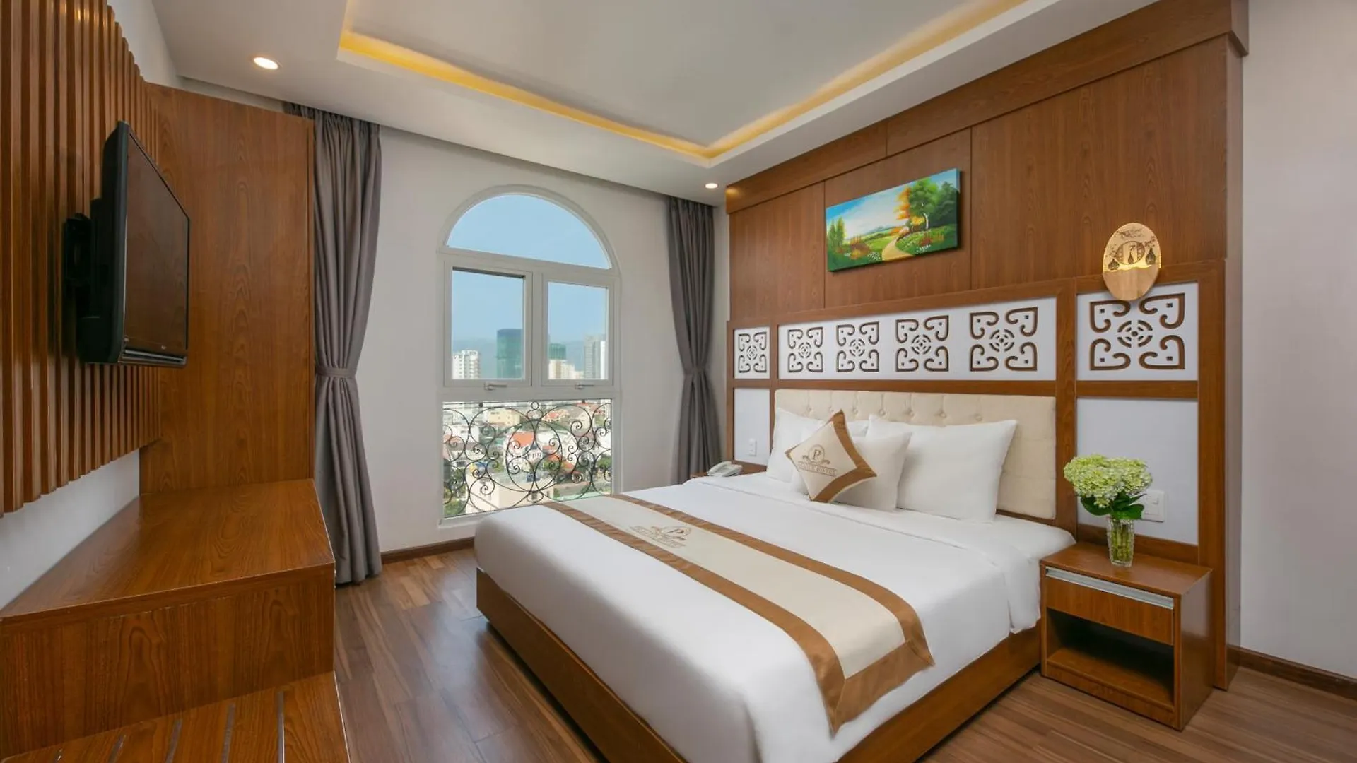 Prague Hotel Danang 0*, Da Nang